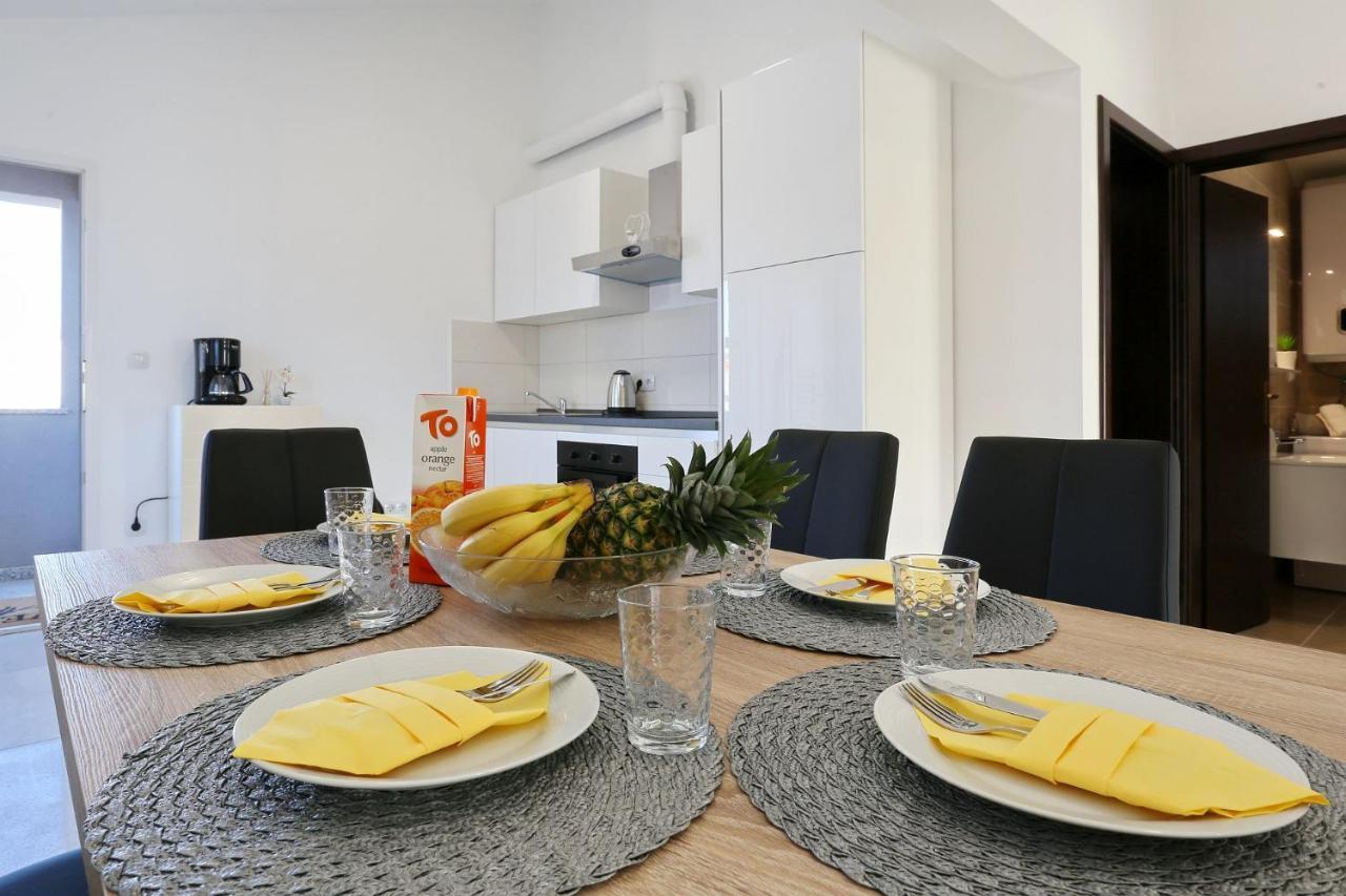 Apartments Lisac Вир Экстерьер фото